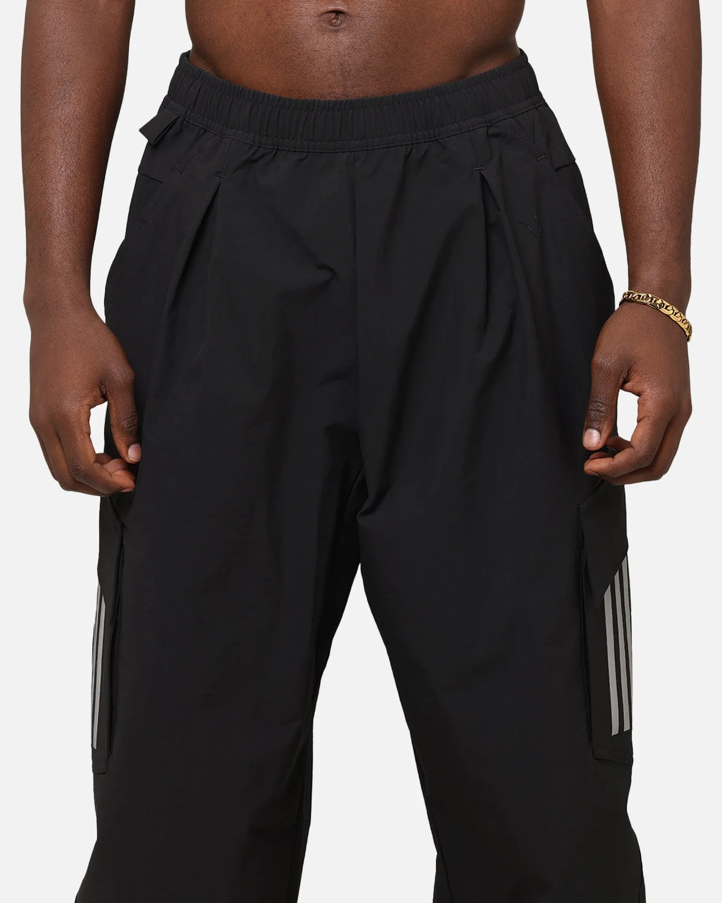 adidas x Mercedes-AMG PETRONAS Formel 1 F1 2025 Mechaniker Jogginghose Schwarz/Weiß