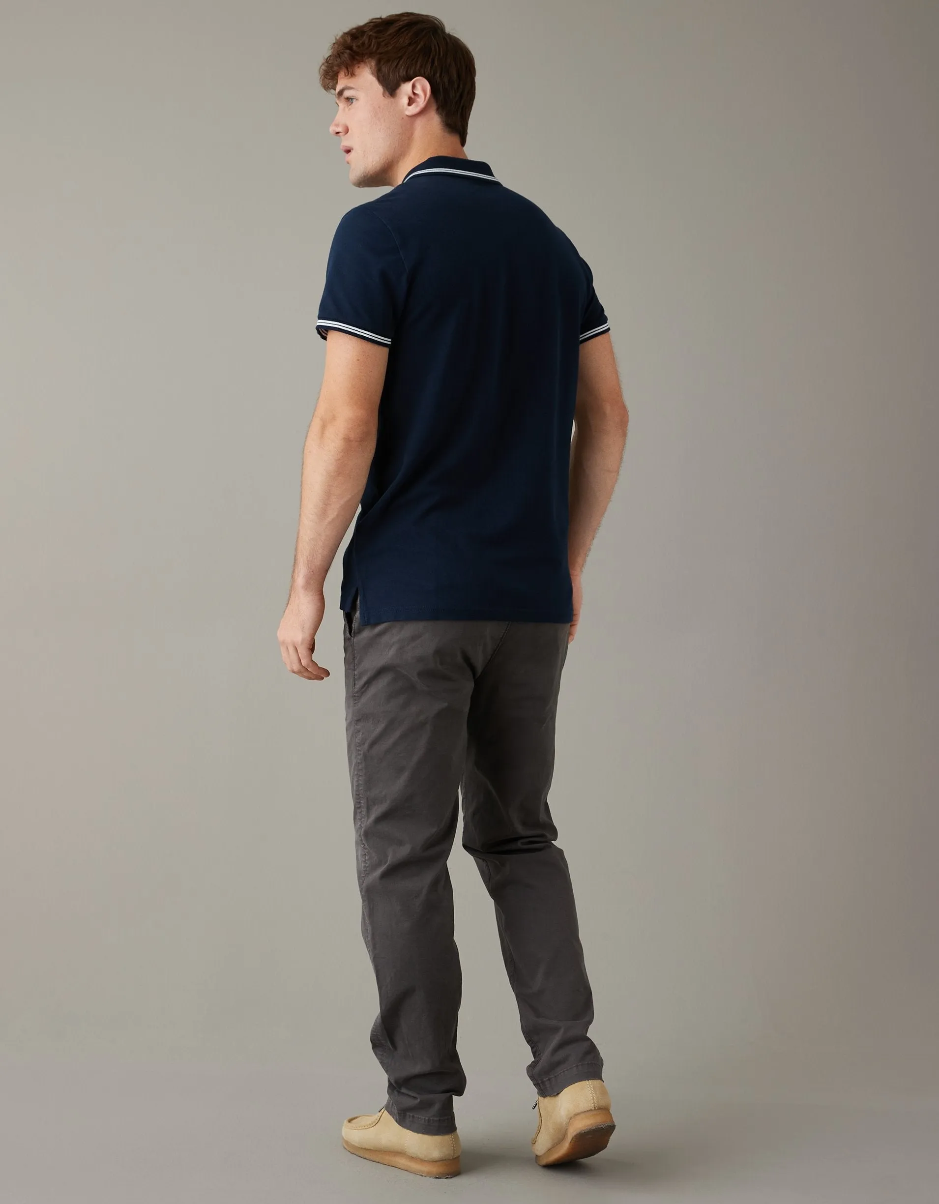 AE Flex Athletic Straight Lived-In Khaki Hose