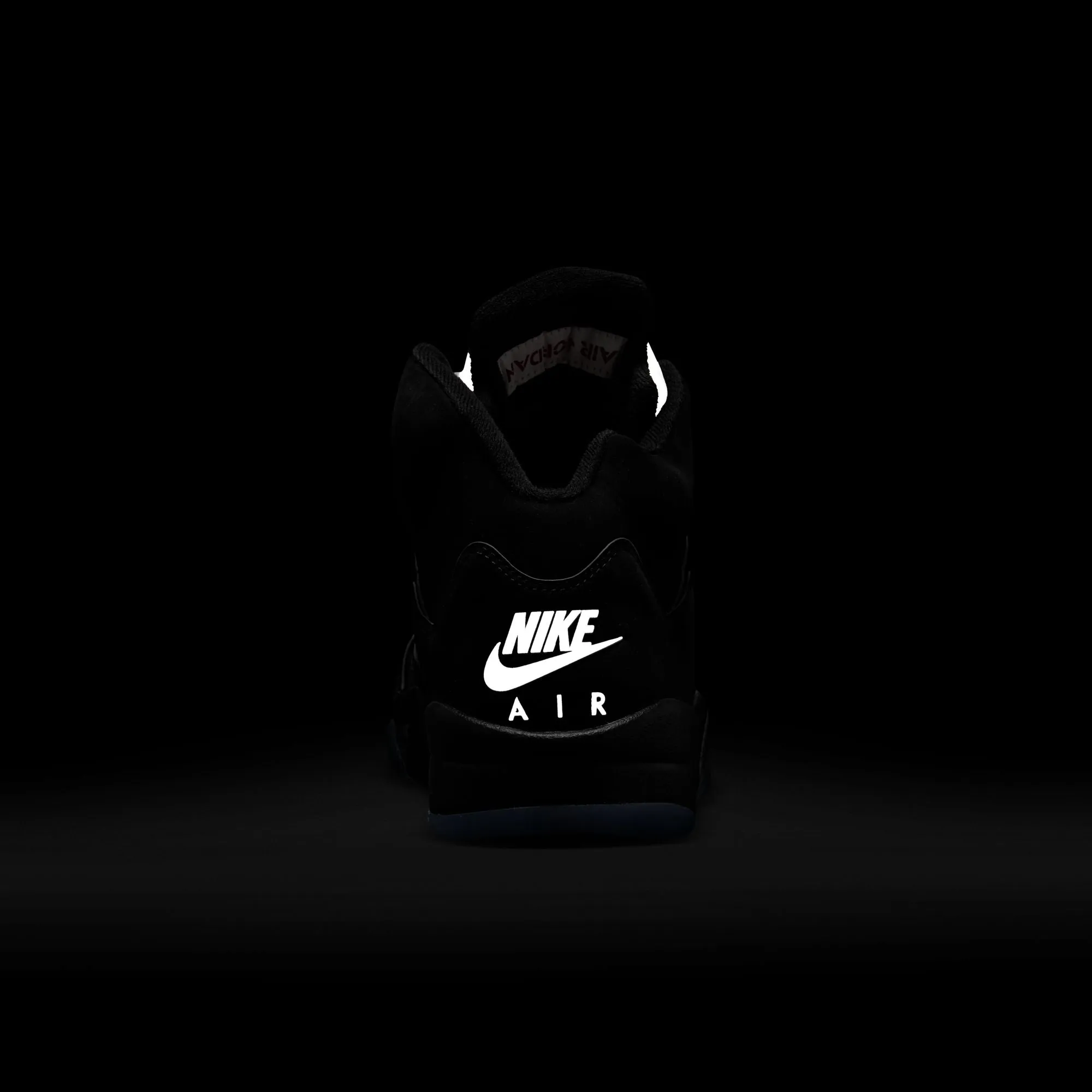 Air Jordan 5 Retro OG 'Black Metallic Reimagined'