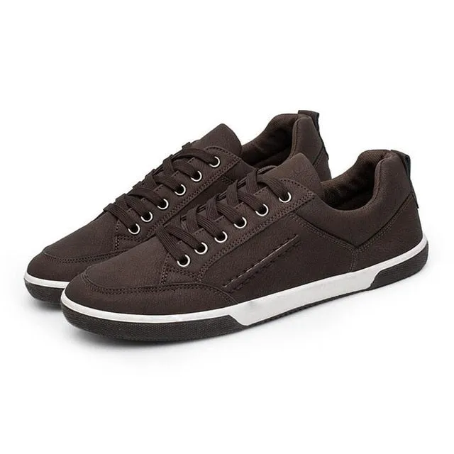 Herbst-Sneaker in Uni-Farbe für Männer, bequeme Low-Top-Schuhe mit Schnürung