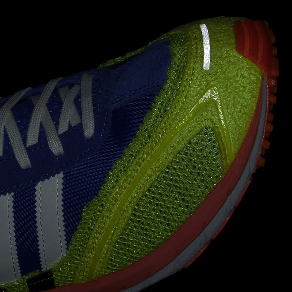   Bad Bunny Adizero SL 72 'Blauer Schock Gelb'