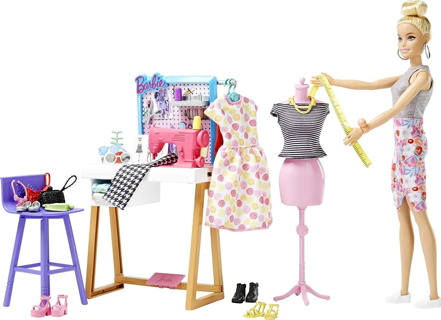 Barbie Puppen Barbie Modedesigner-Puppe (12 Zoll/30,40 cm) & Studio, 25  Design- & Modeaccessoires