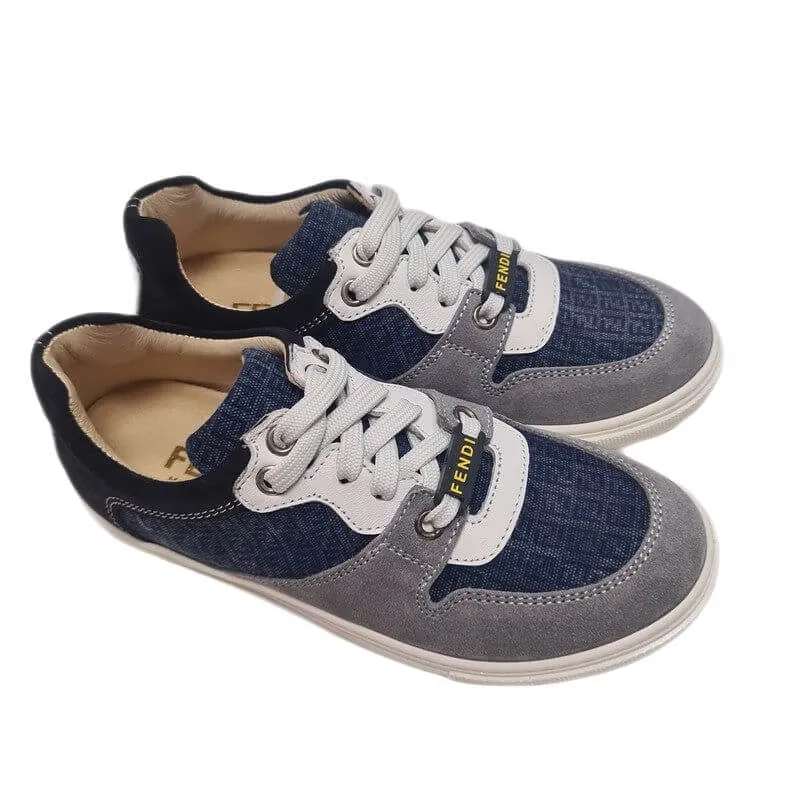Jungen Pumps in Blau & Grau