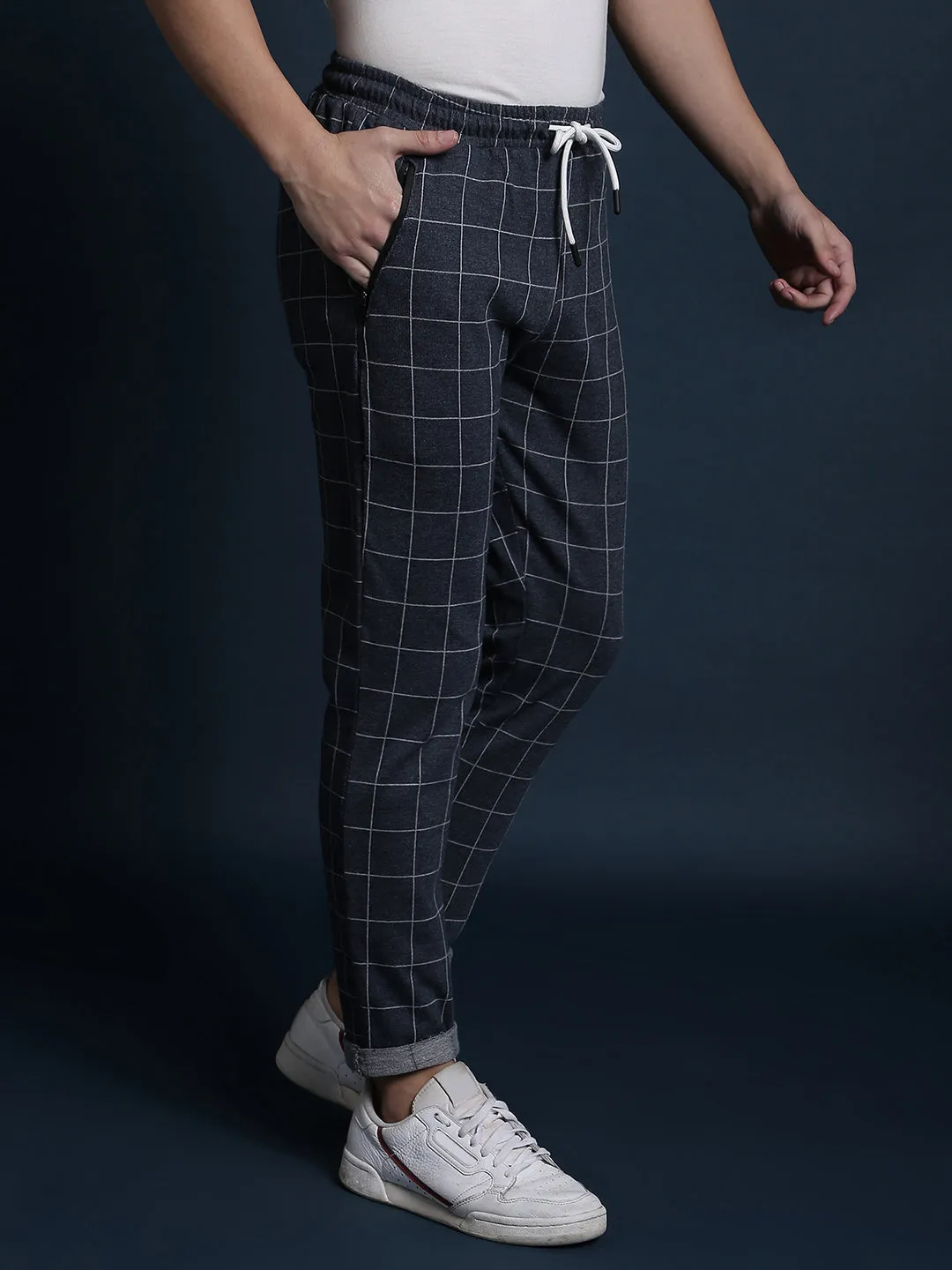 Campus Sutra Herren Stylishe Gestreifte Jogginghosen