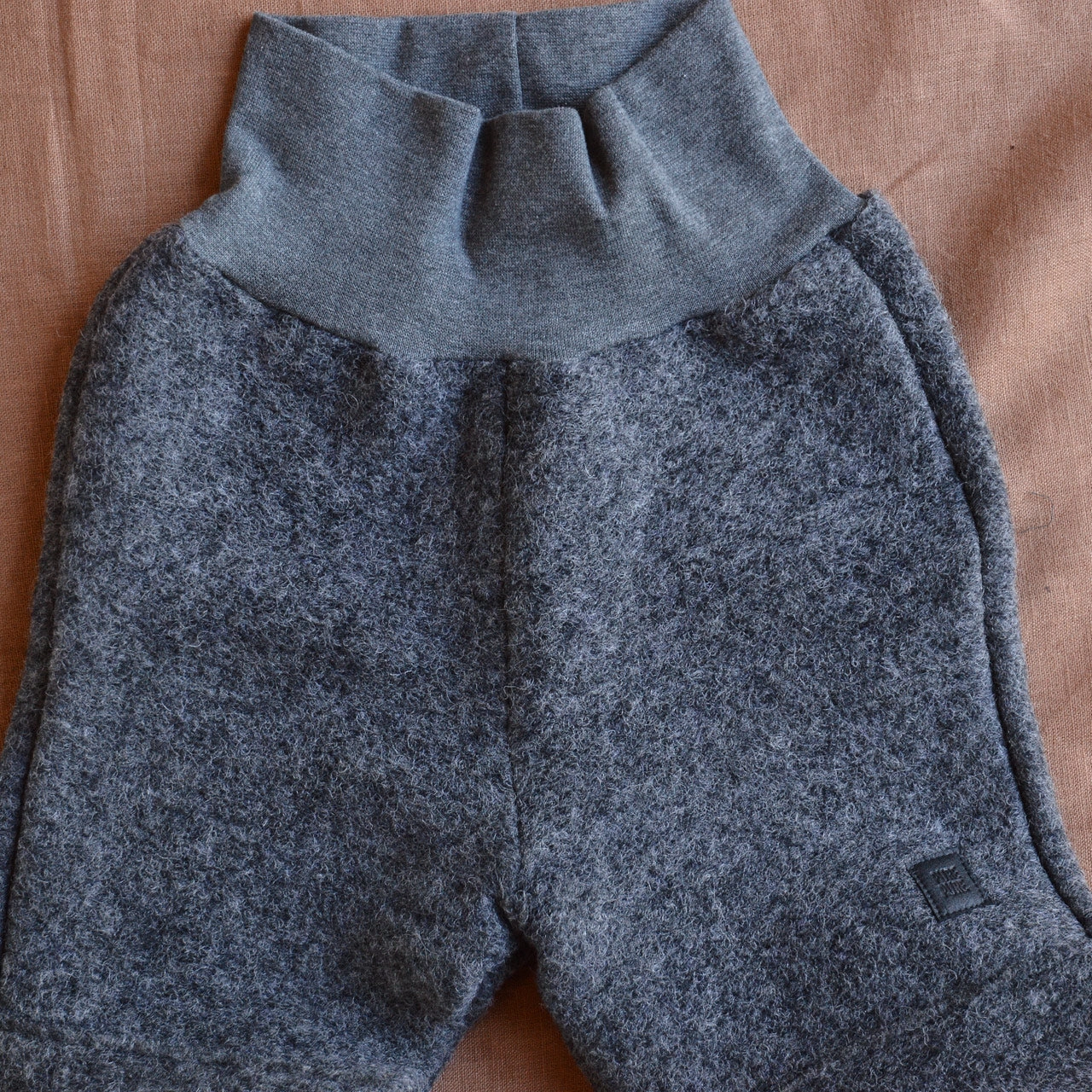 Kinder-Waldhose - Gekochte Bio-Merino/Baumwoll-Mischung - Schiefergrau (6 Monate-6 Jahre)