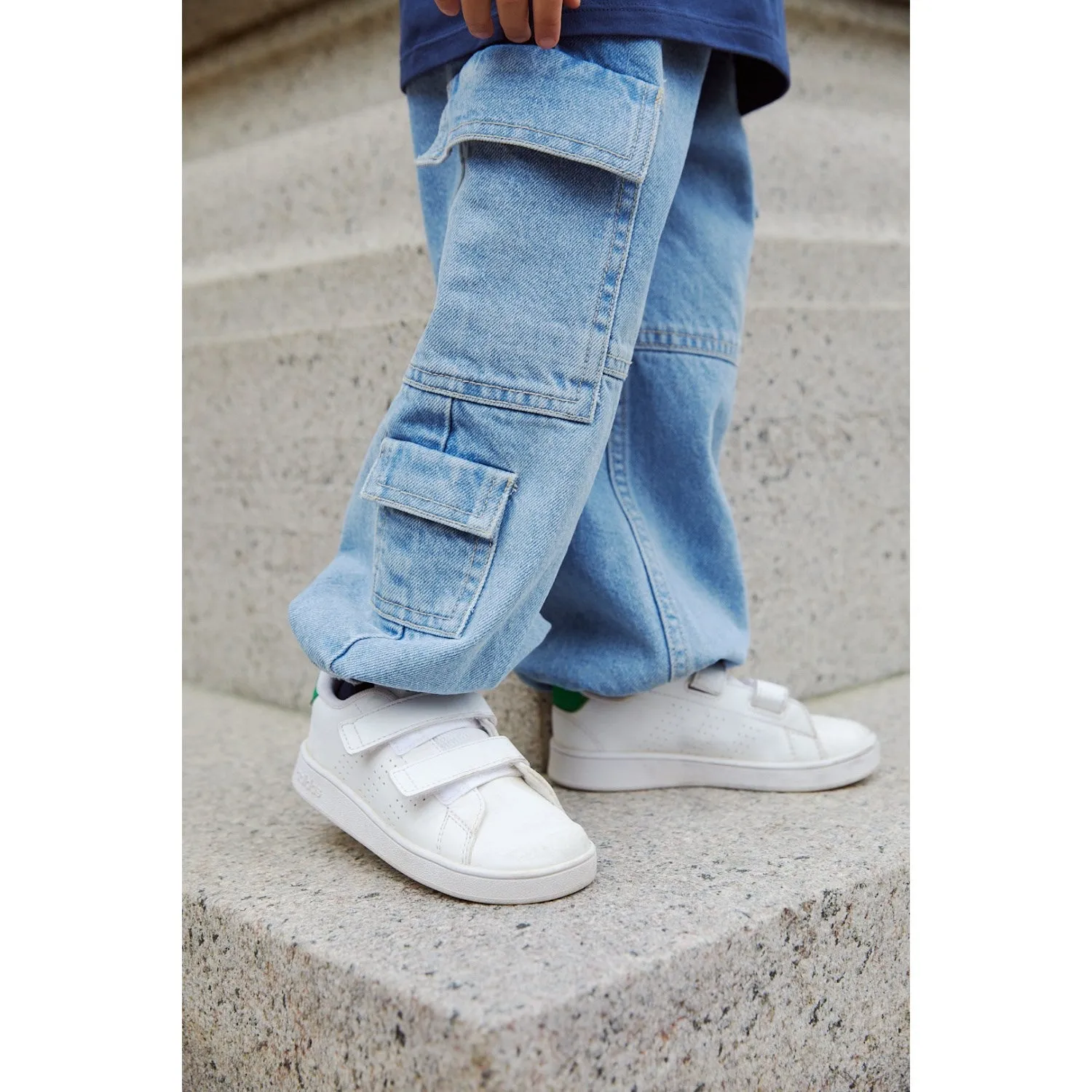 COPENHAGEN COLORS Hellblau Indigo Gewaschene Bio-Cargo-Denimhose Copenhagen Colors
