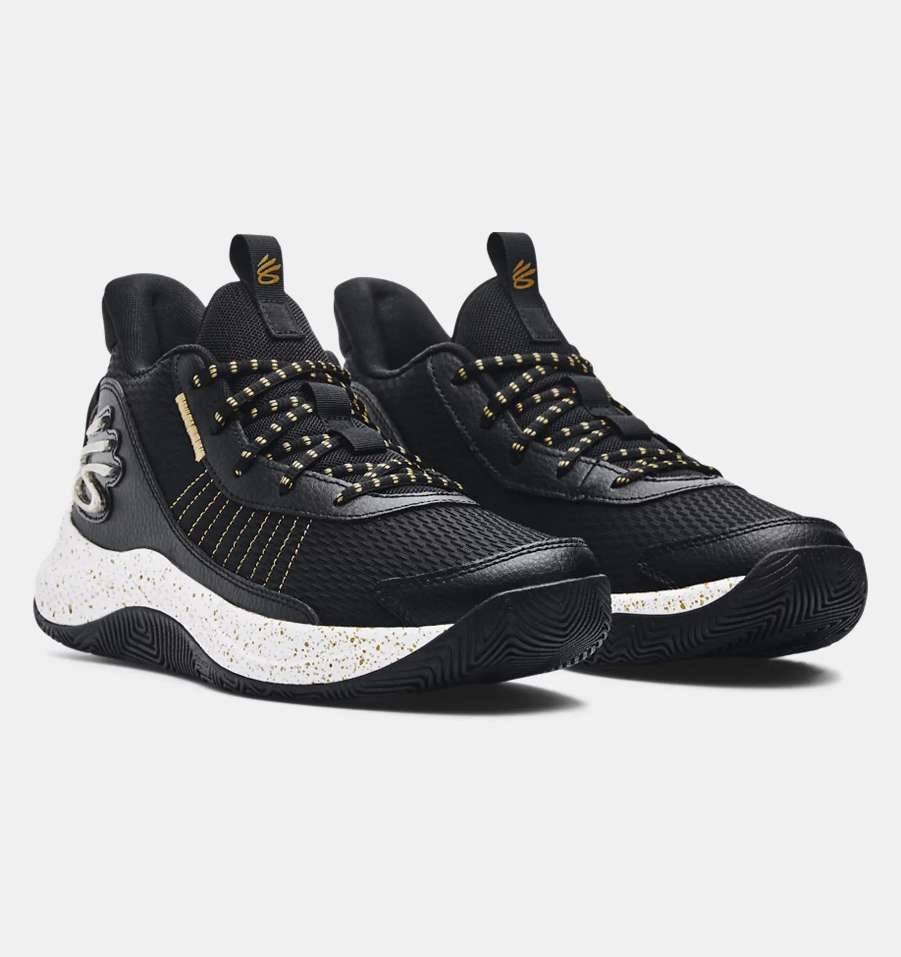 Curry 3Z7 Basketballschuhe