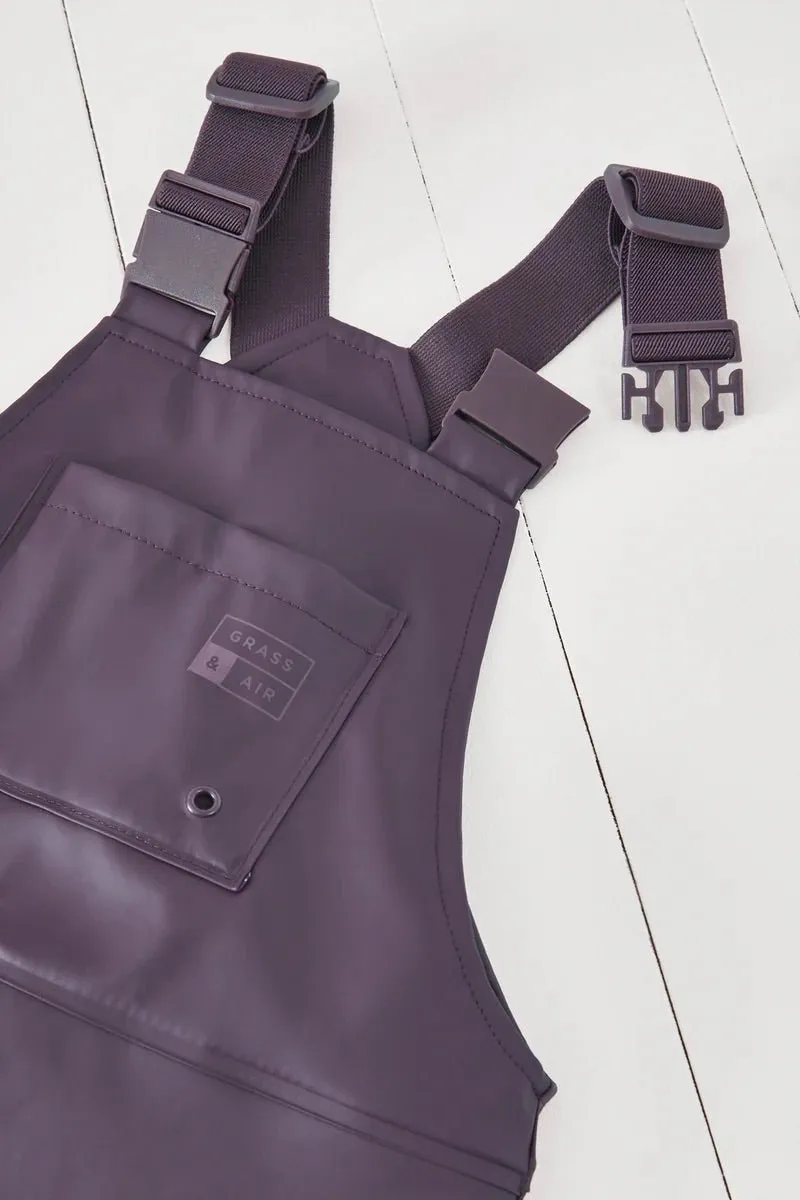 Gras & Luft: Rainster Wasserdichte Latzhose - Amethyst