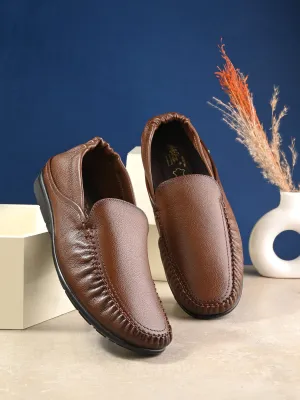 Hitz Herren Loafer aus braunem Leder mit Slip-On-Design für optimalen Komfort