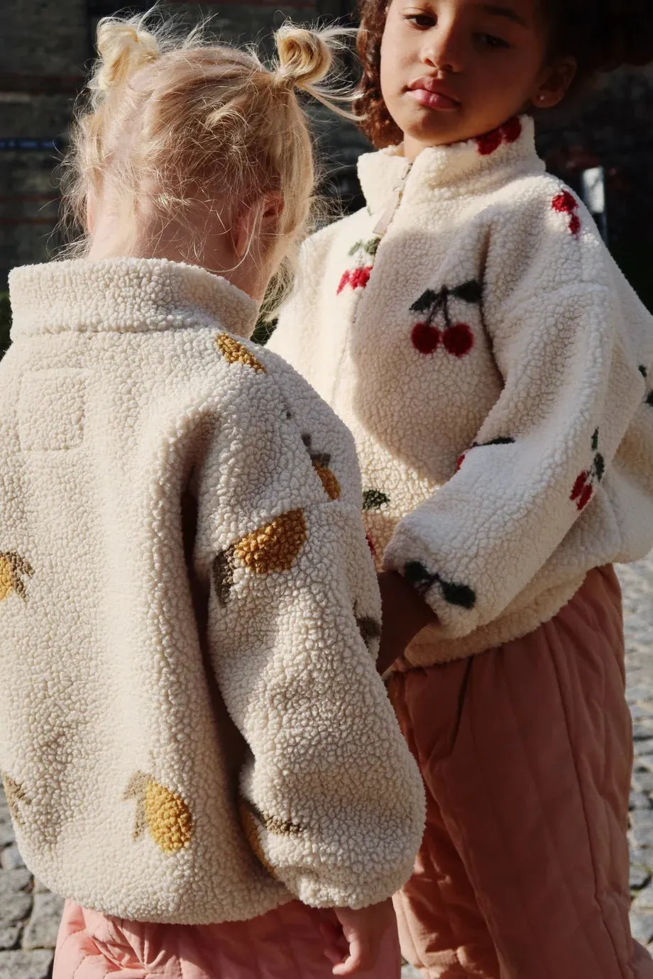 Konges Sløjd: Jody Teddy Jacke - Kirsche