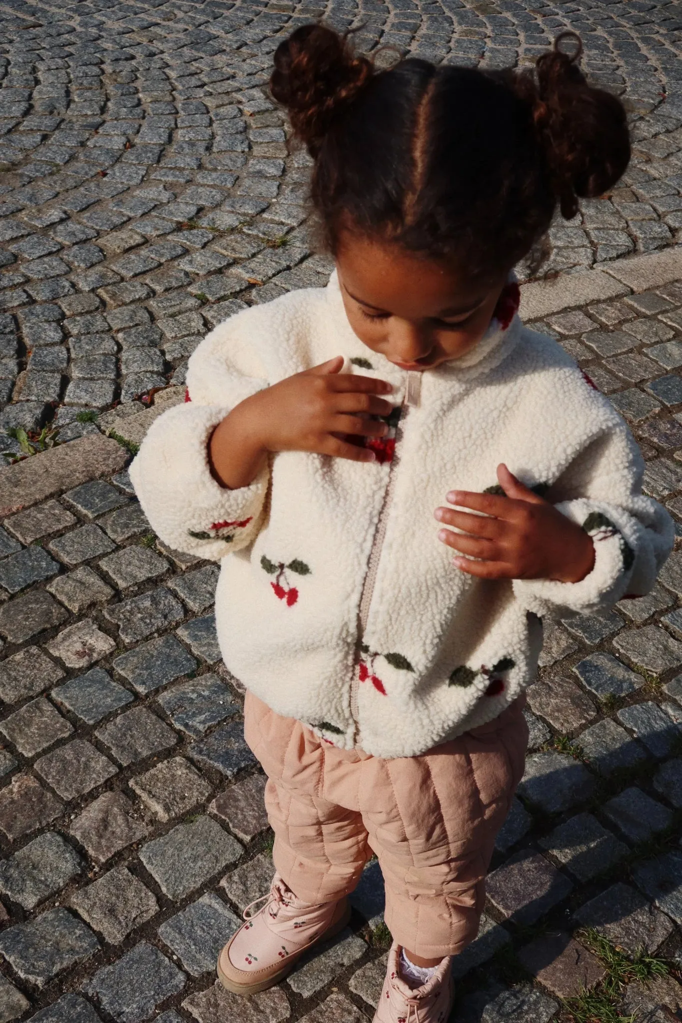 Konges Sløjd: Jody Teddy Jacke - Kirsche