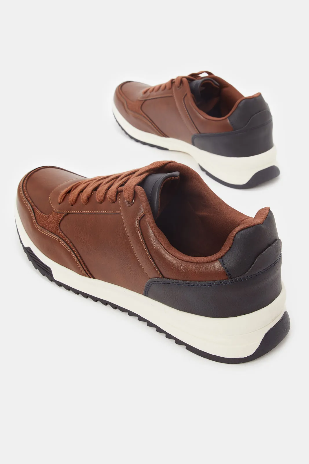 Herren Sneakers aus braunem Materialblock