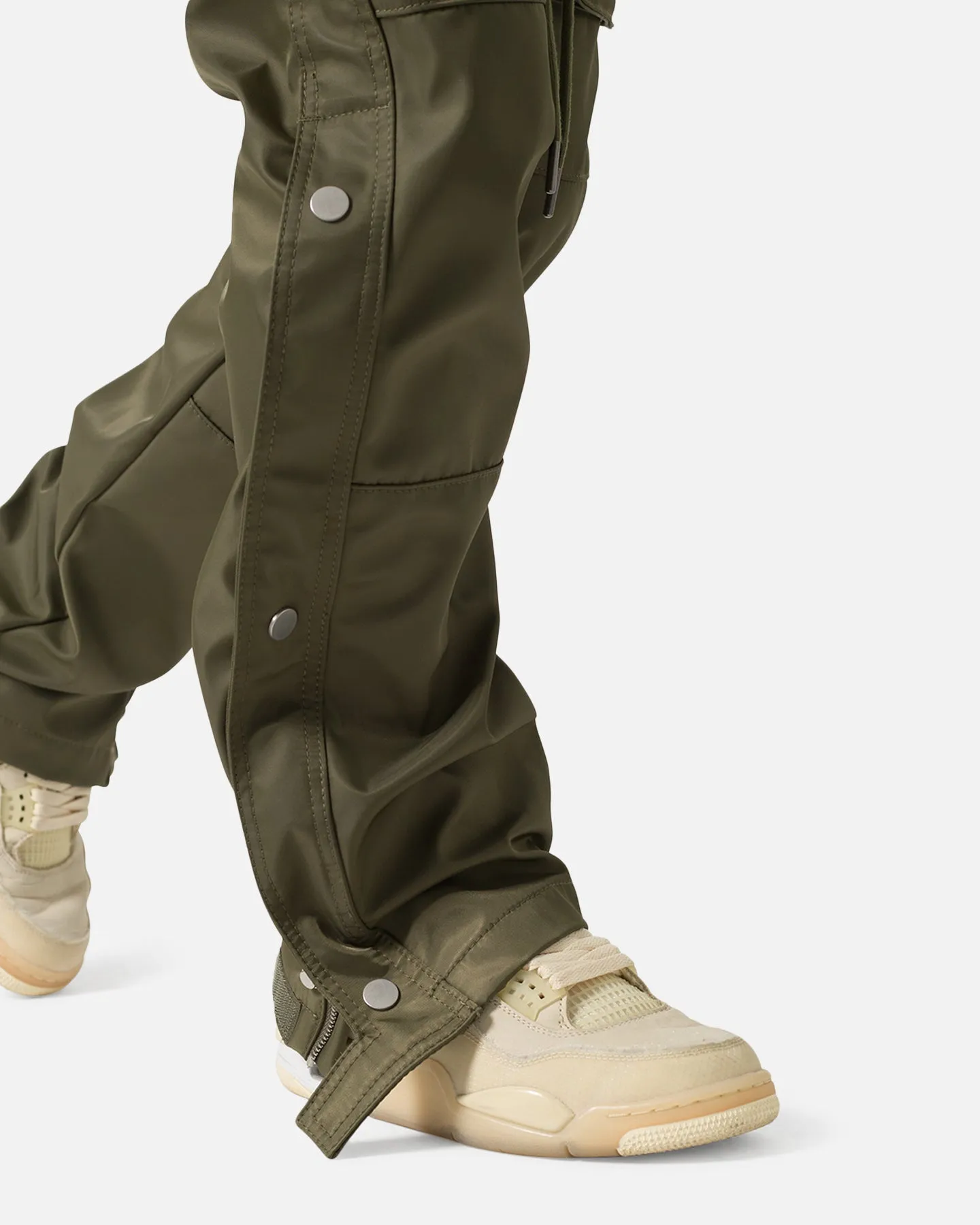 MNML Snap Front Cargo Hose Olive