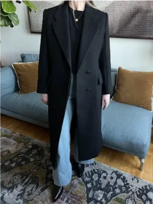 Prada Mantel
