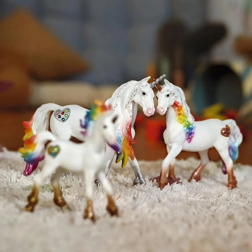 Schleich Toys Schleich Bayala Regenbogen-Liebes-Einhorn-Hengst