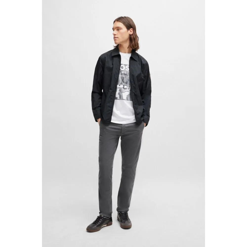 Slim-Fit Chinos aus Stretch-Baumwollsatin