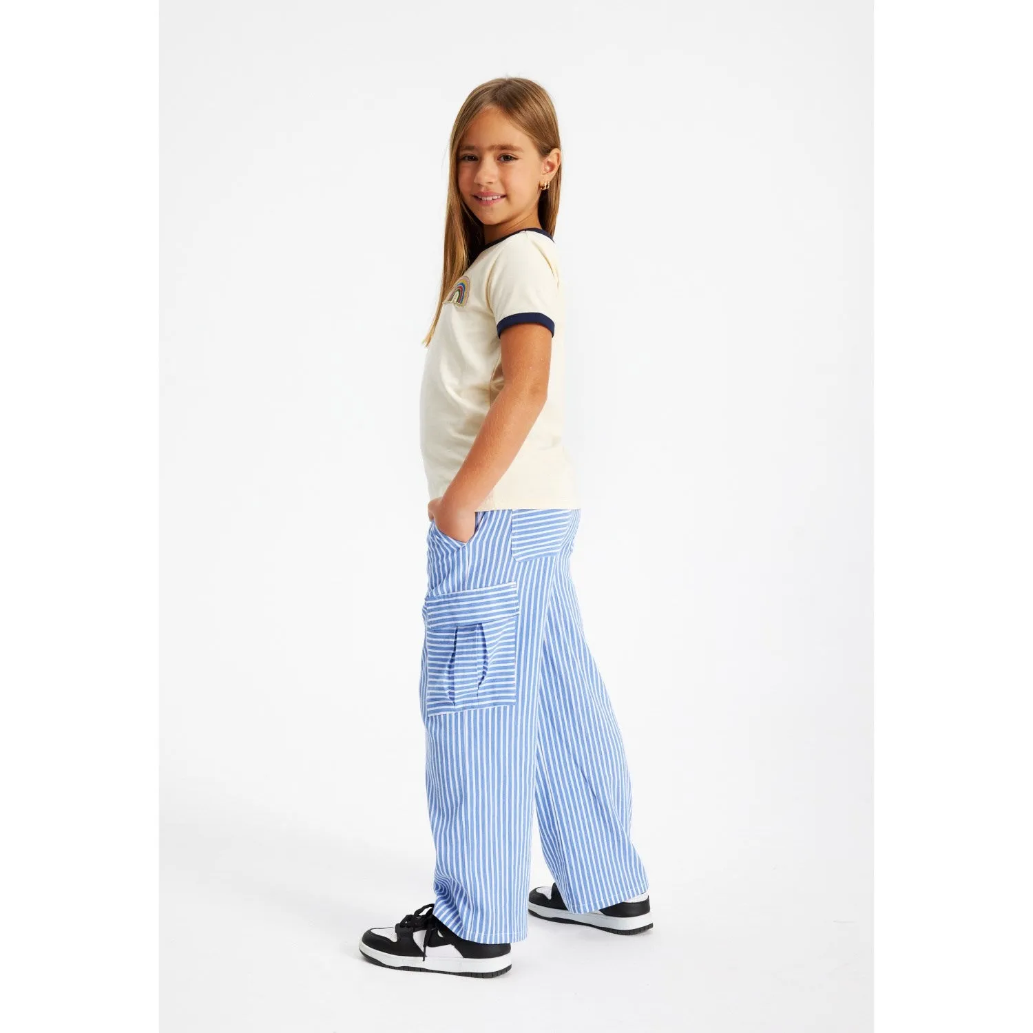 Die neuen China Blue Laila Cargo Hosen für Babys und Kinder_The-New