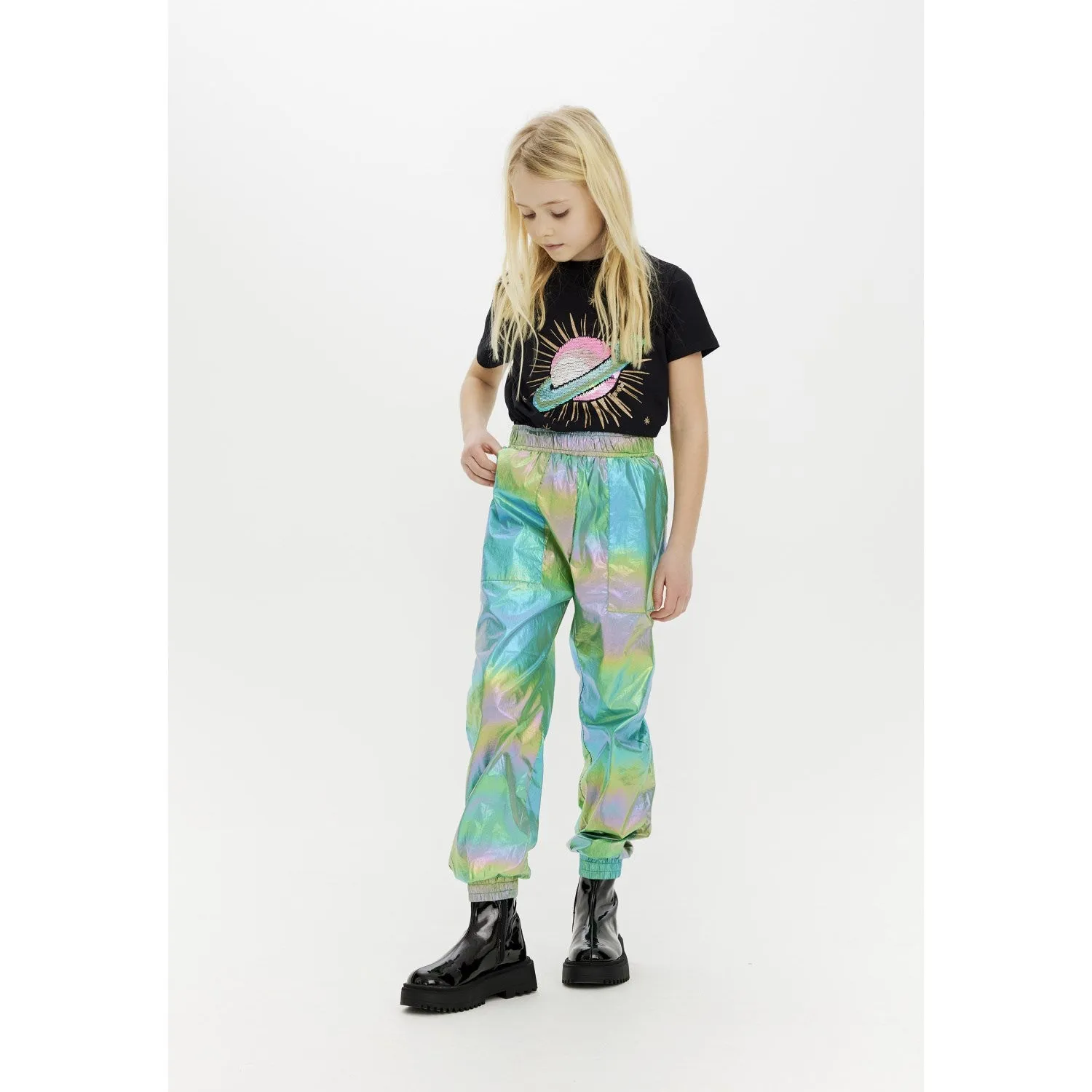 Die neuen mehrfarbigen Myra-Hosen für Babys und Kinder_The-New