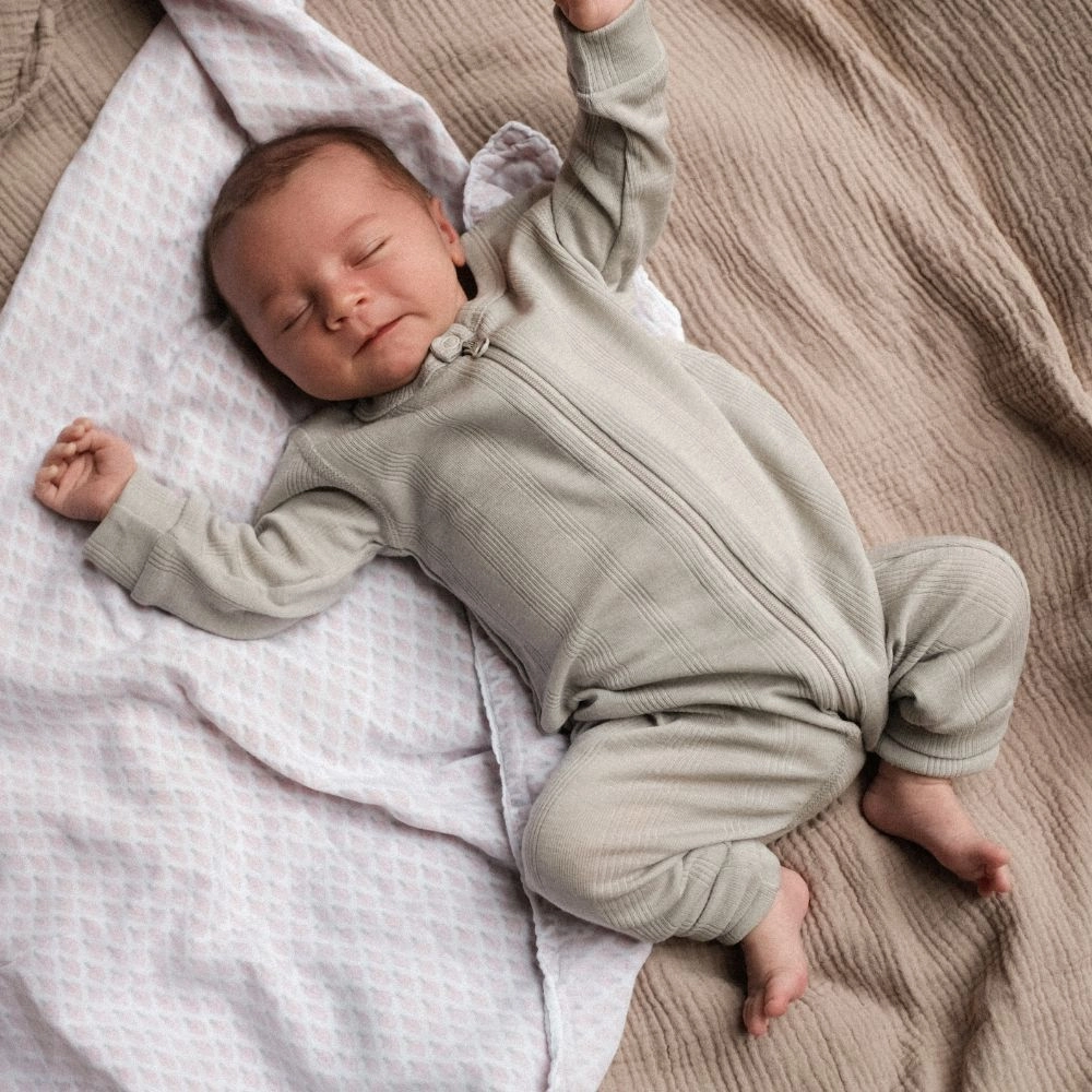 Tothemoon ☾ - Sleep suit - 2 in 1 Foot - With zipper - Wool & silk - Needle pattern - Dove